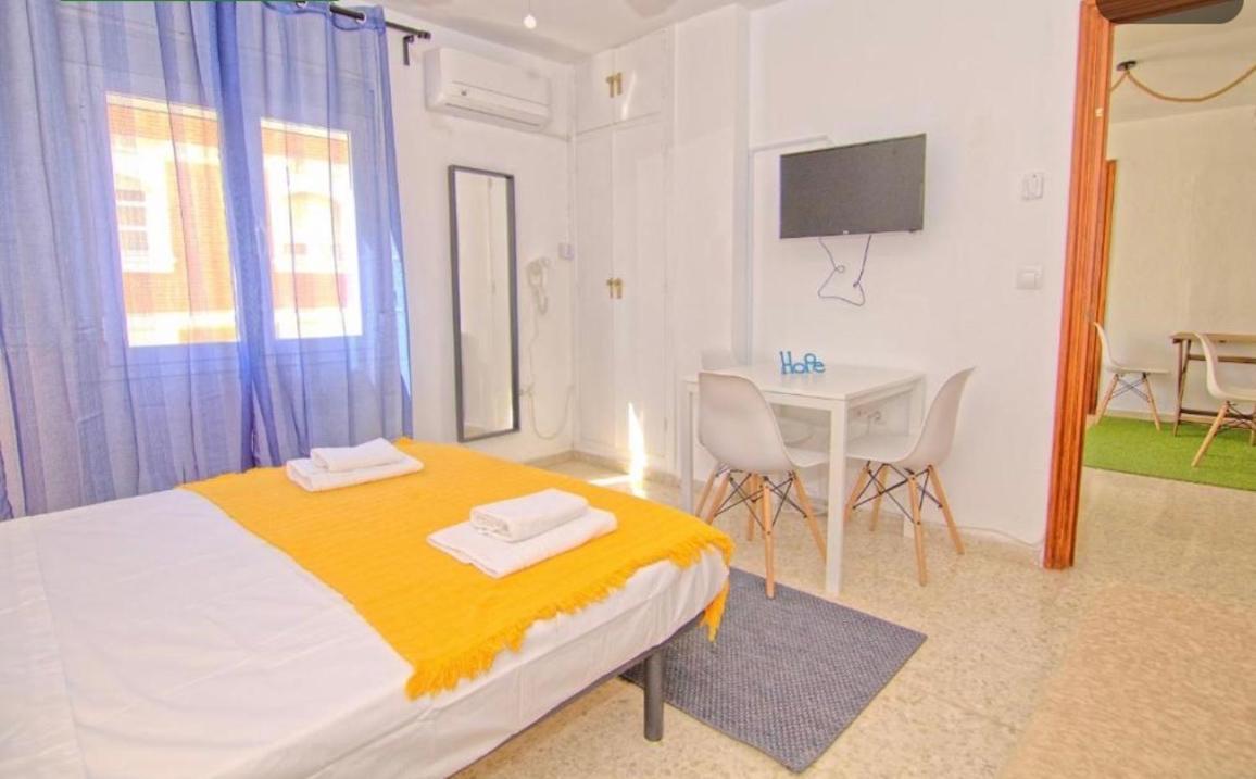 Low Cost Room Μάλαγα Εξωτερικό φωτογραφία