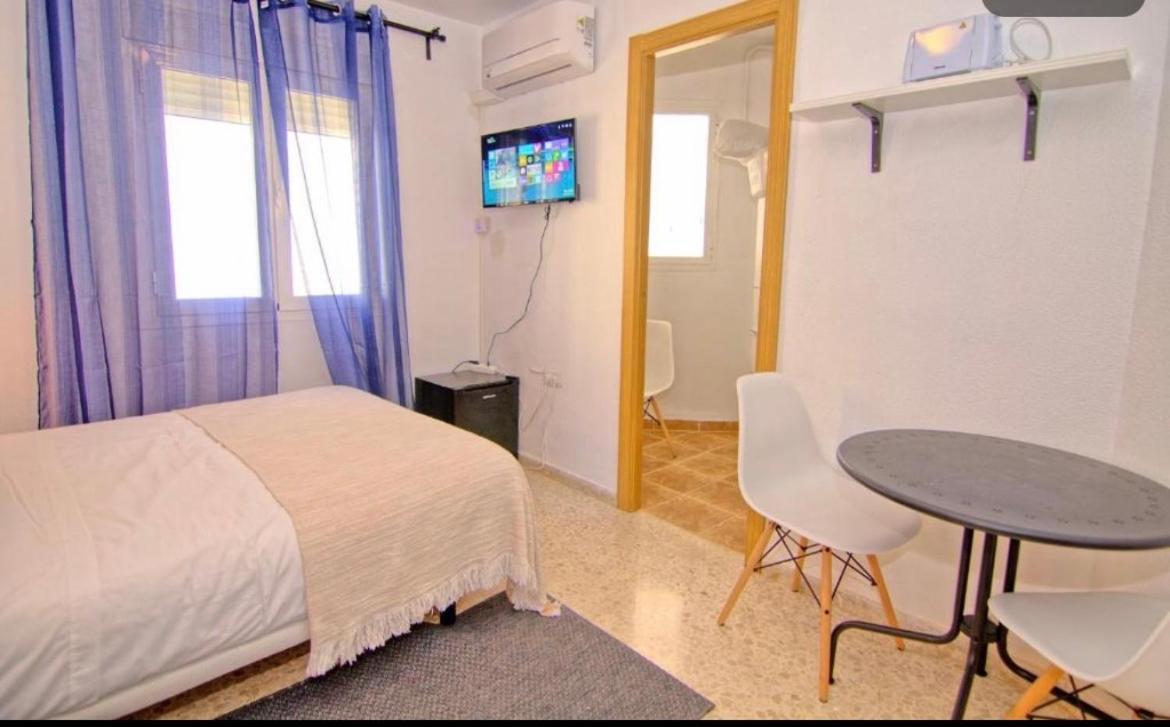 Low Cost Room Μάλαγα Εξωτερικό φωτογραφία